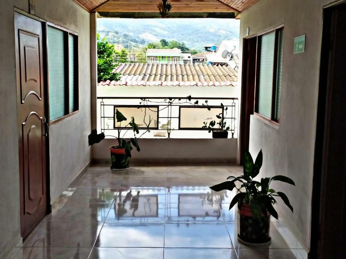 Casa Pacha Hotel Guaduas Kültér fotó
